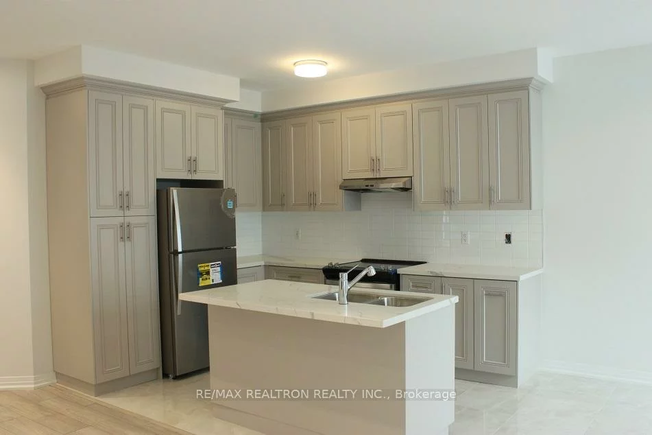 125, Schmeltzer, Rural Richmond Hill, Richmond Hill