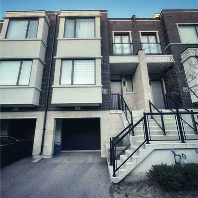 38, Genuine, Doncrest, Richmond Hill