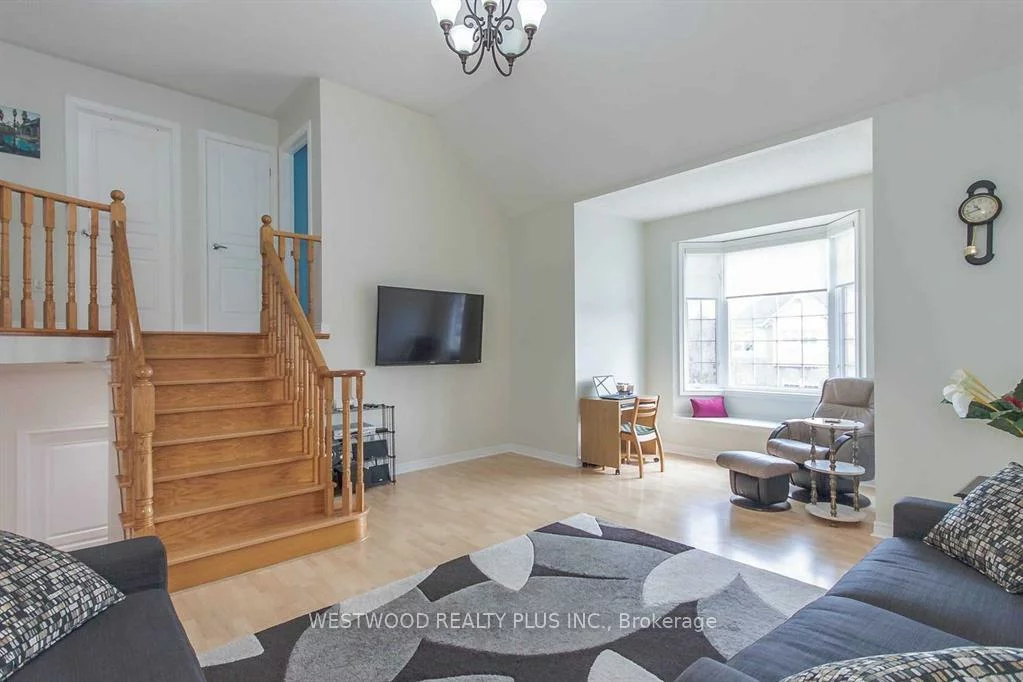 32, Holtby, Oak Ridges, Richmond Hill