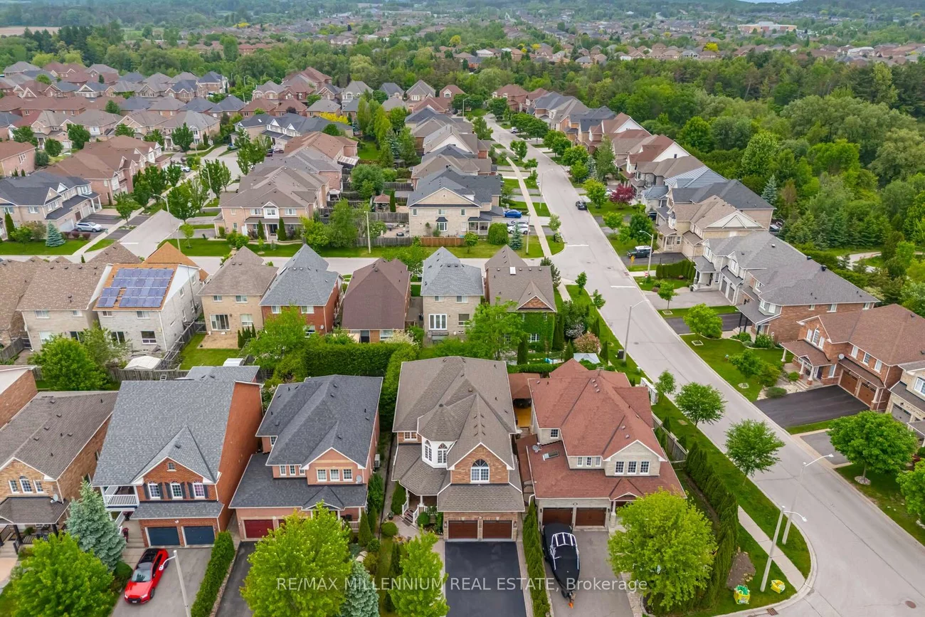 102, Laurier, Oak Ridges, Richmond Hill
