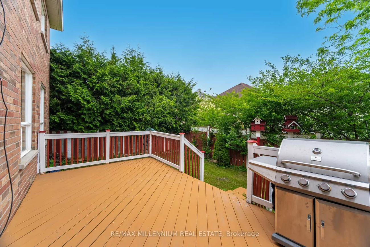 102, Laurier, Oak Ridges, Richmond Hill