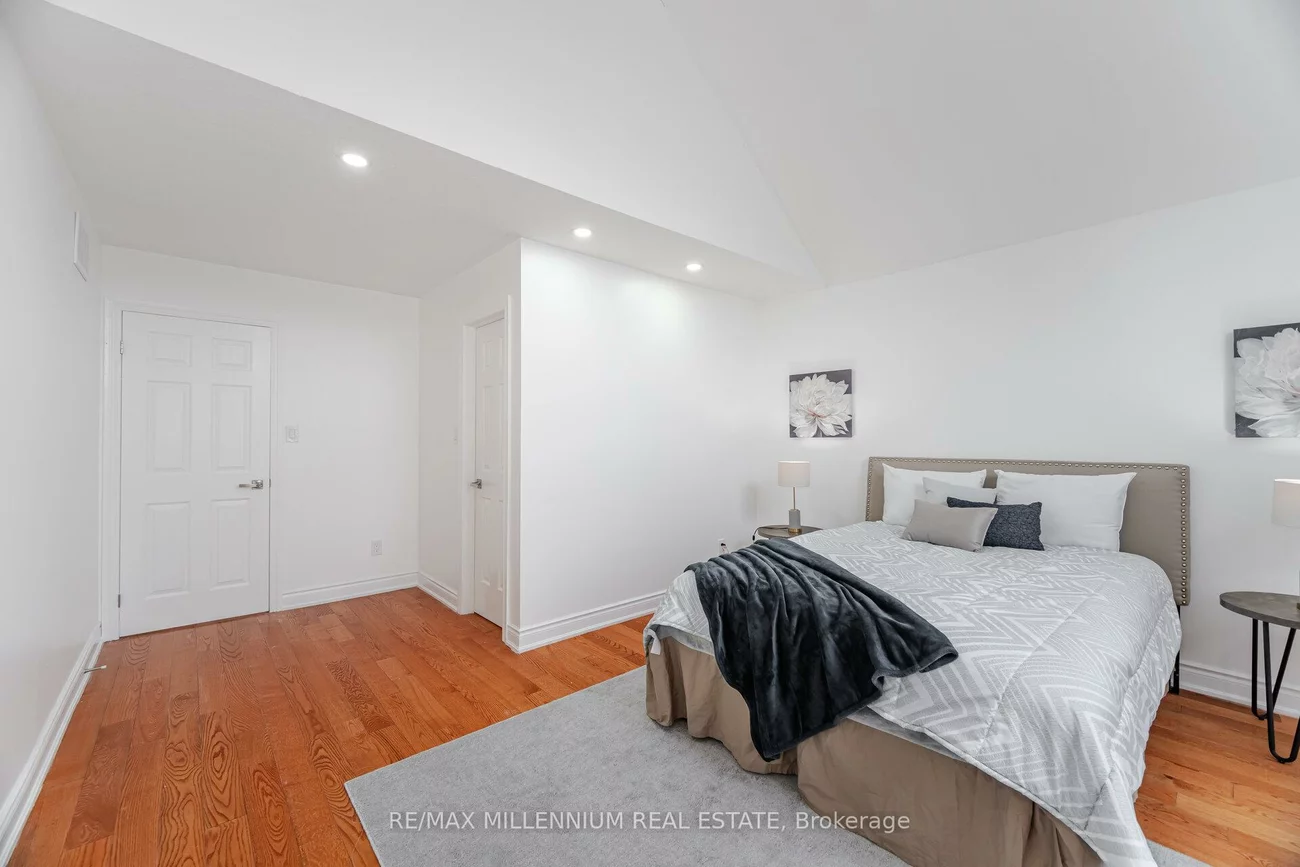 102, Laurier, Oak Ridges, Richmond Hill