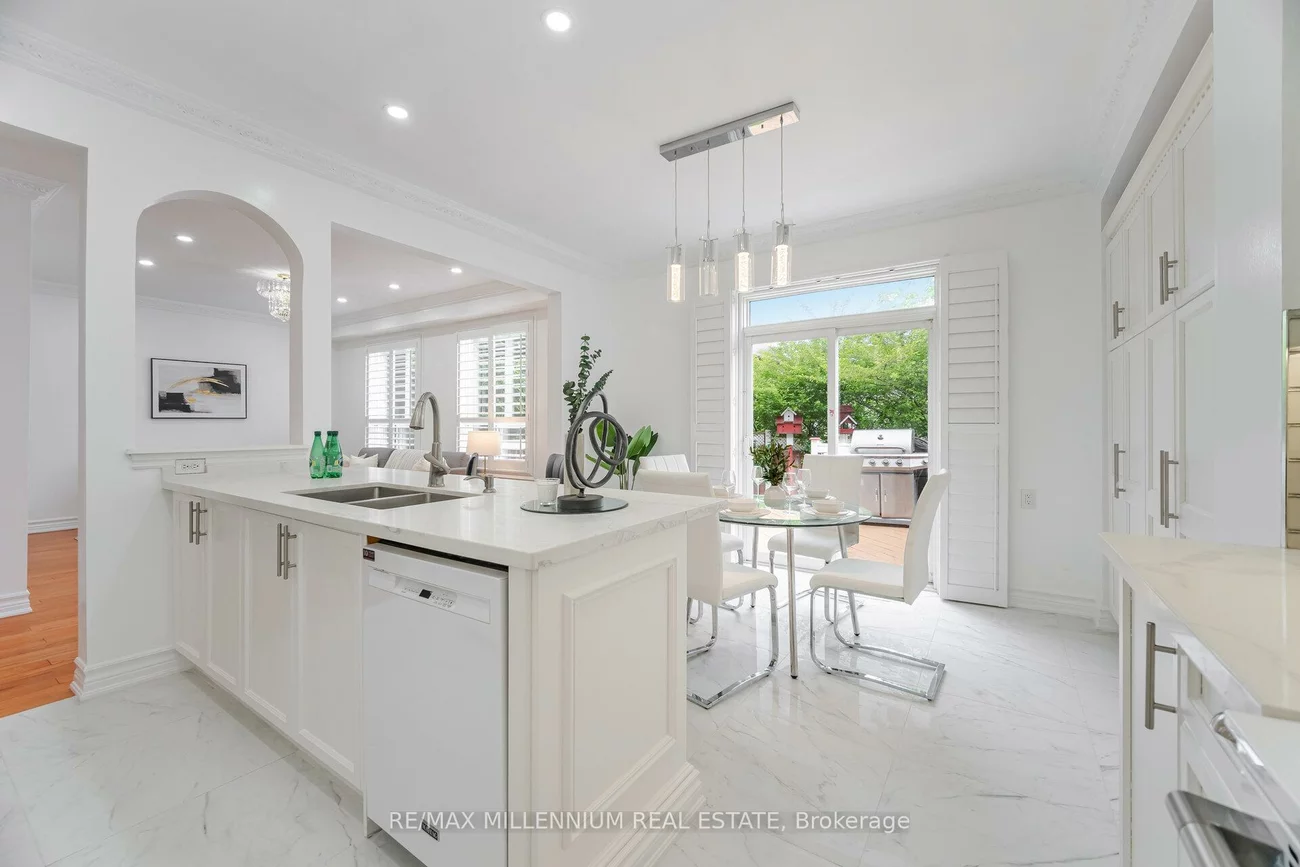 102, Laurier, Oak Ridges, Richmond Hill