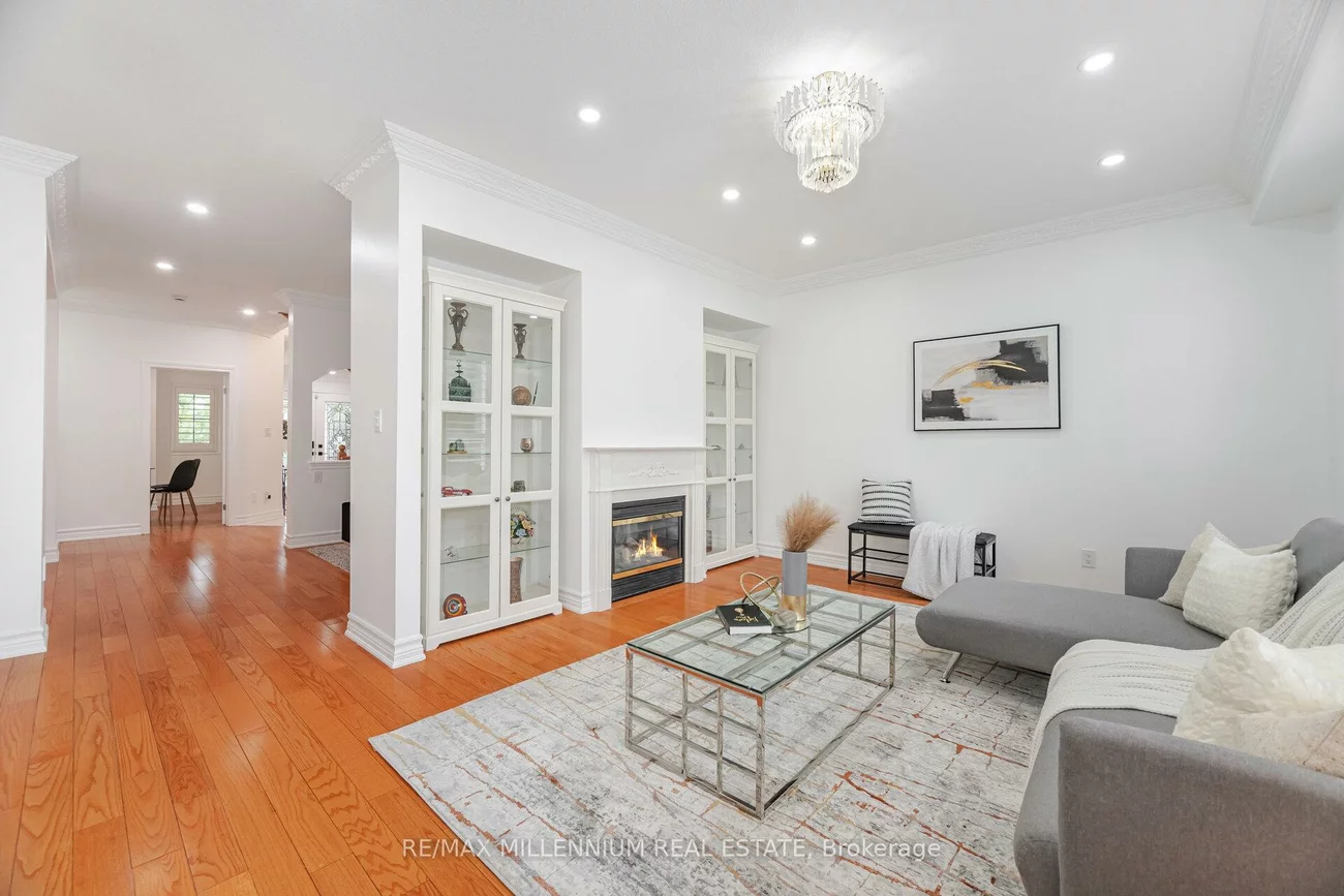 102, Laurier, Oak Ridges, Richmond Hill