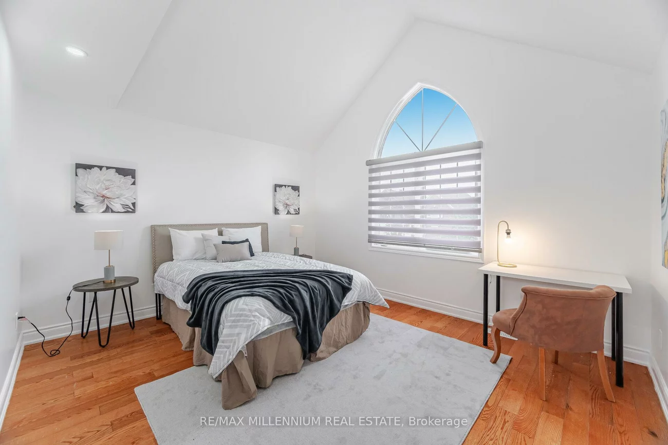 102, Laurier, Oak Ridges, Richmond Hill