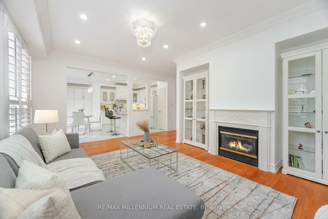 102, Laurier, Oak Ridges, Richmond Hill