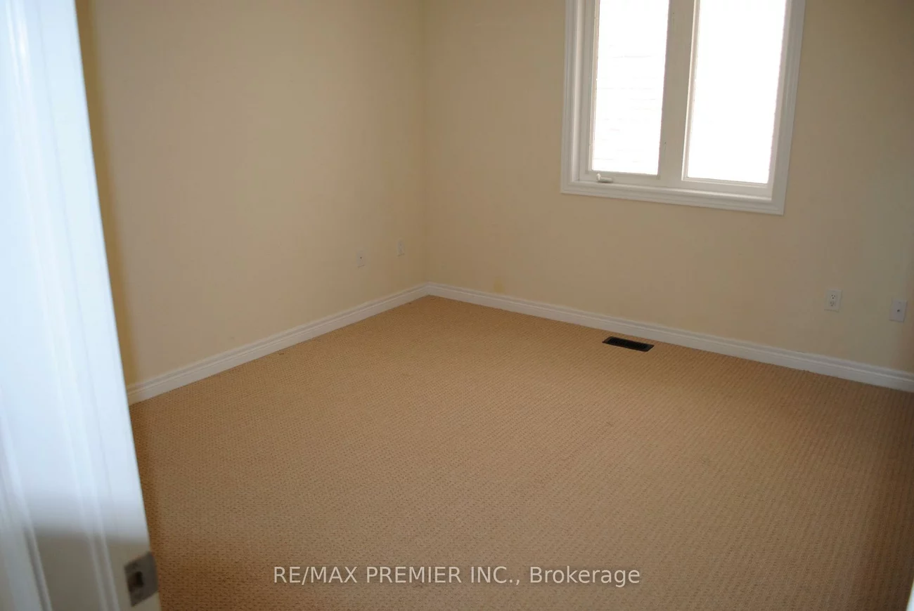 1, Poulias, Oak Ridges, Richmond Hill