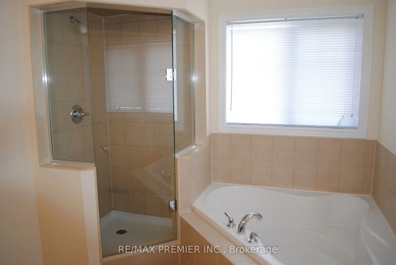 1, Poulias, Oak Ridges, Richmond Hill