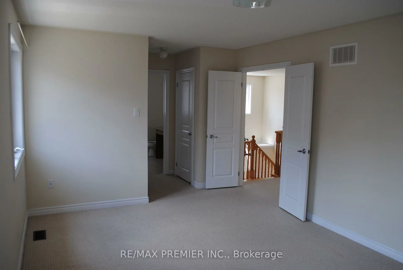 1, Poulias, Oak Ridges, Richmond Hill