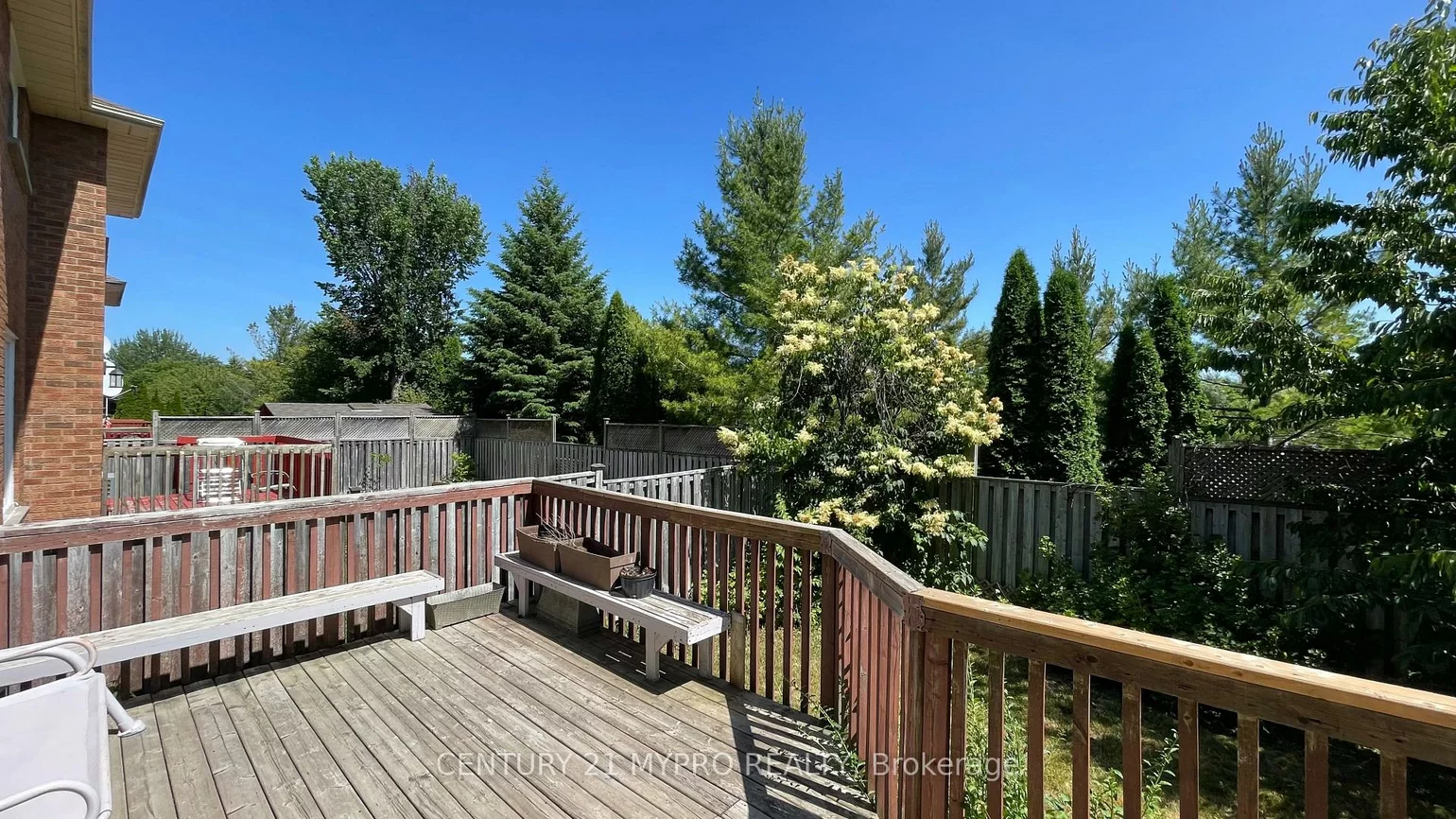 1, Brookwood, Devonsleigh, Richmond Hill
