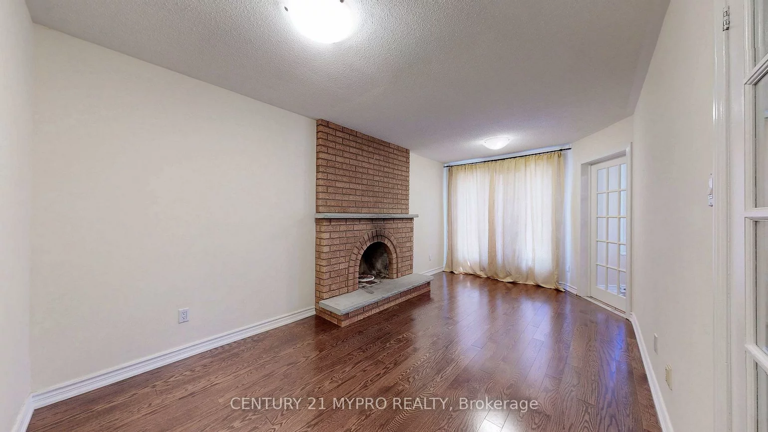 1, Brookwood, Devonsleigh, Richmond Hill