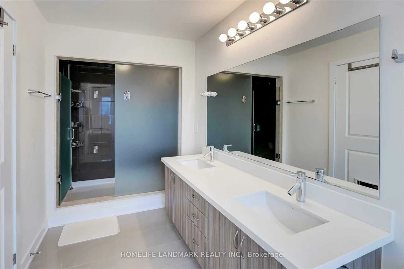 23, Helliwell, Oak Ridges Lake Wilcox, Richmond Hill