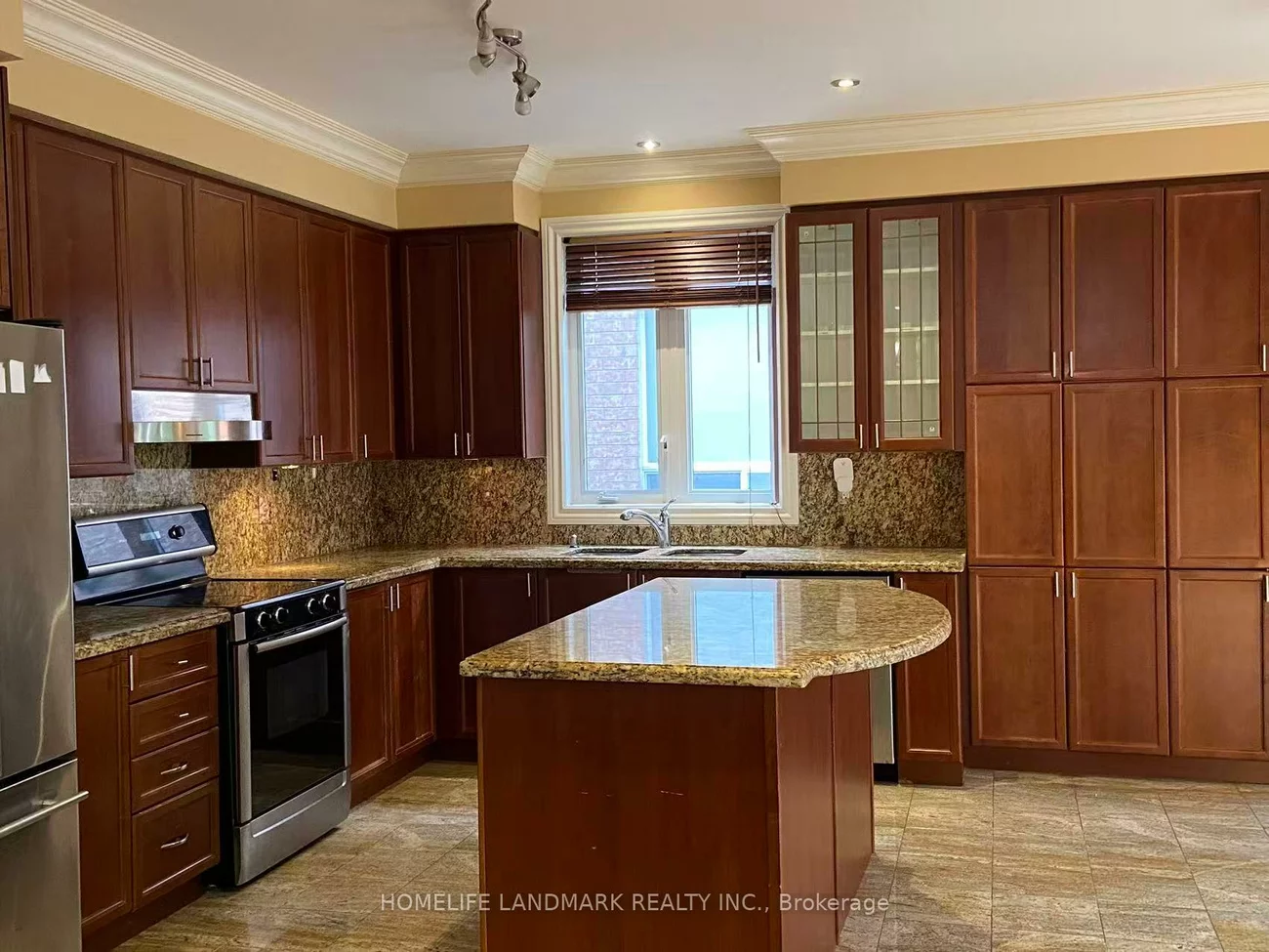 28, Delphinium, Oak Ridges Lake Wilcox, Richmond Hill