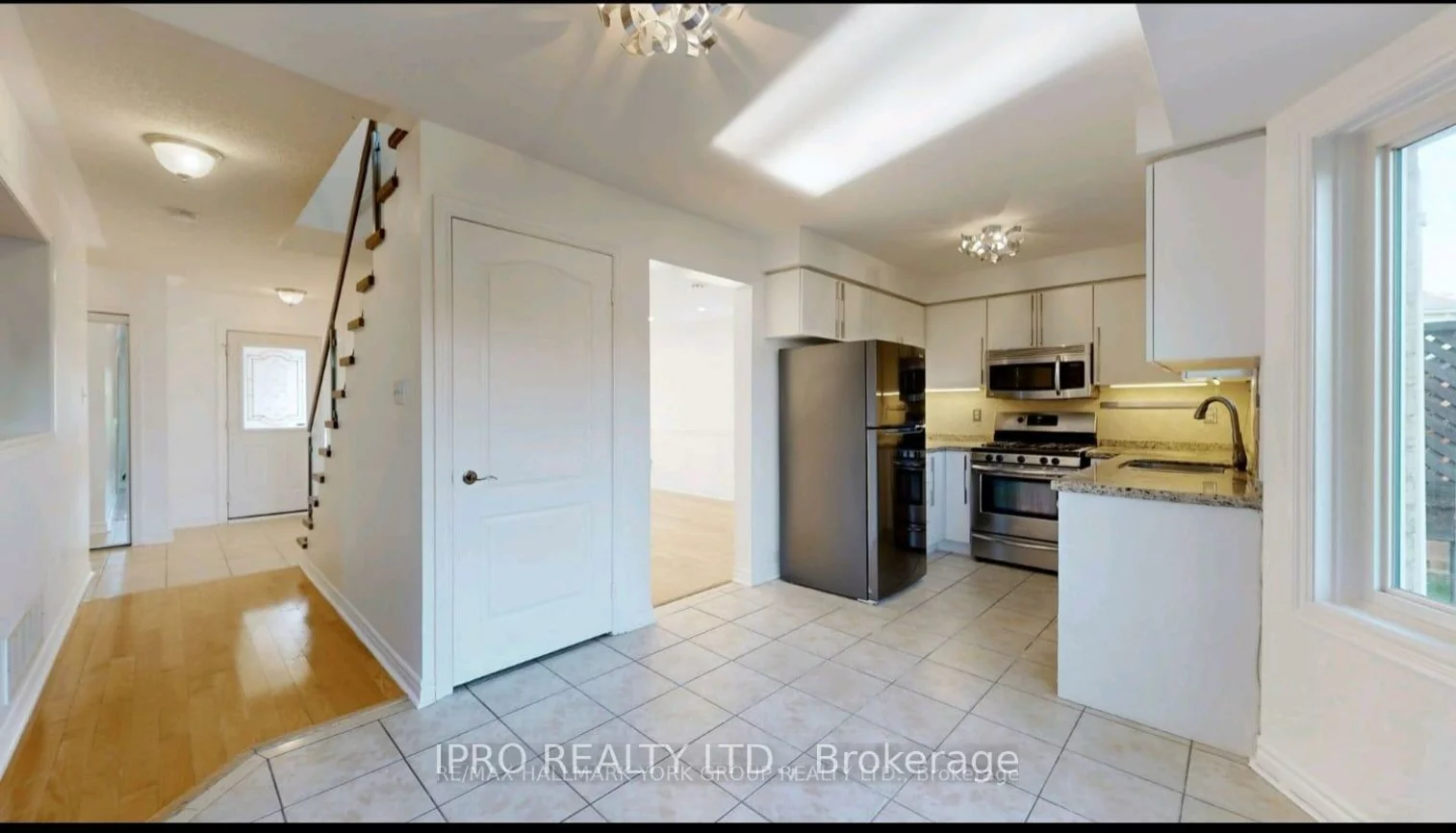 61, Raintree, Oak Ridges, Richmond Hill