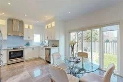17, Edenbrook, Bayview Hill, Richmond Hill