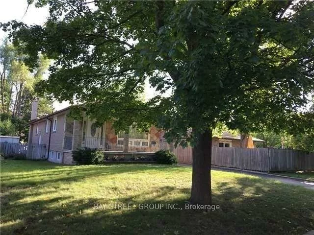 414, Oceanside, Crosby, Richmond Hill