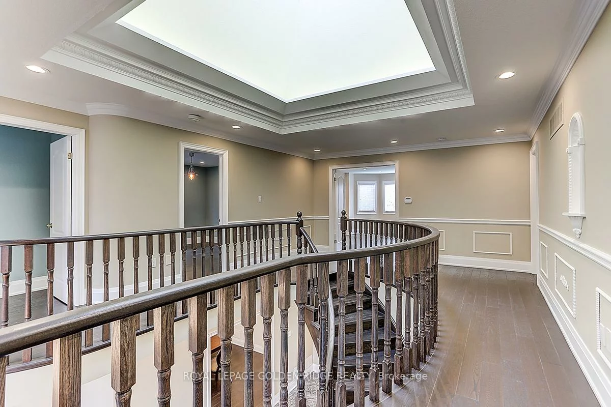11, Hillsborough, Bayview Hill, Richmond Hill