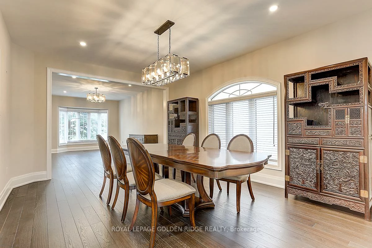 11, Hillsborough, Bayview Hill, Richmond Hill