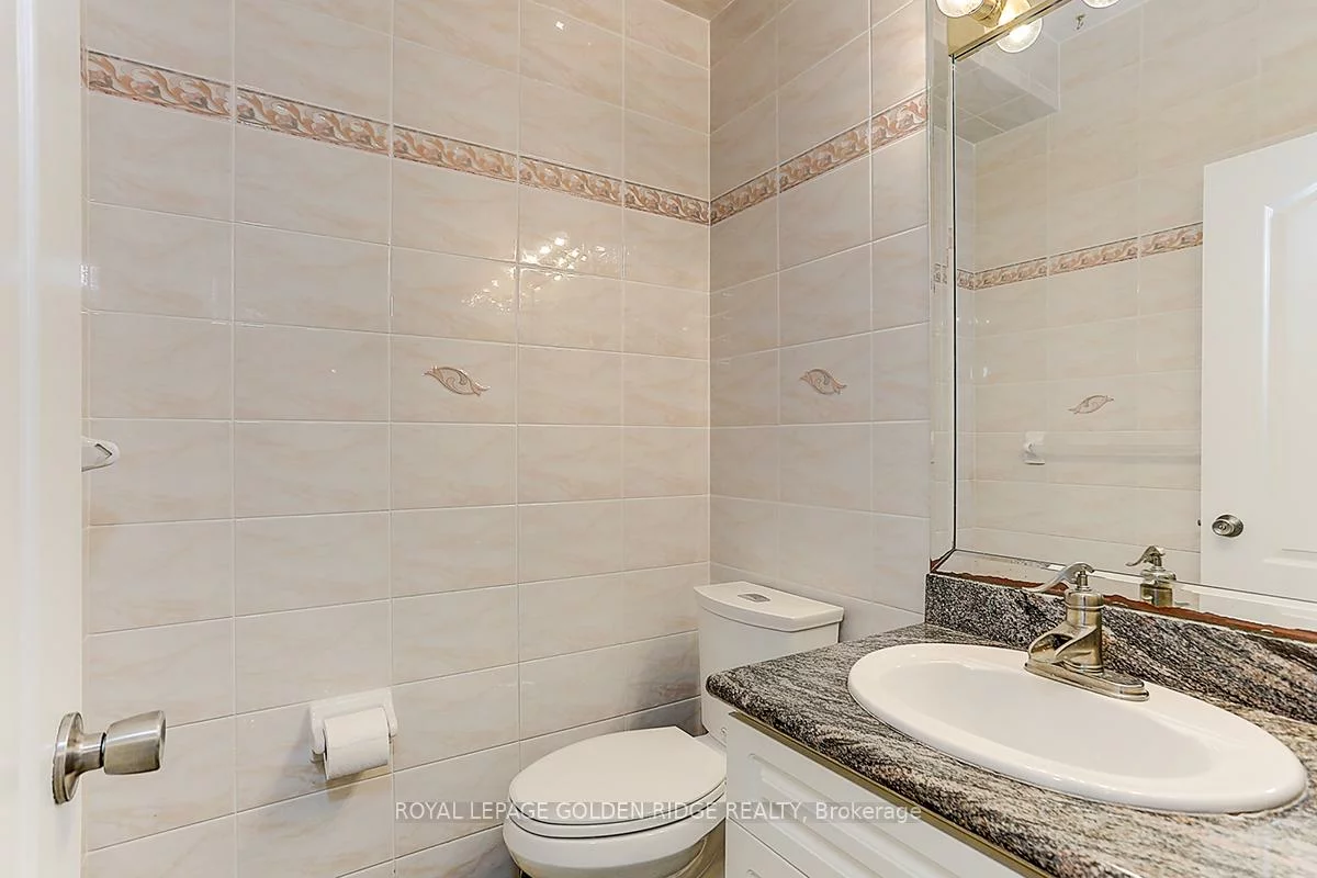 11, Hillsborough, Bayview Hill, Richmond Hill