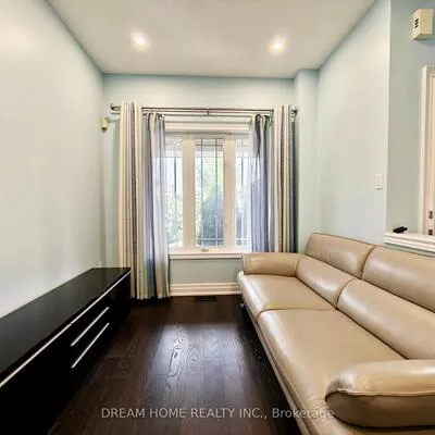 256, Farmstead, Rouge Woods, Richmond Hill