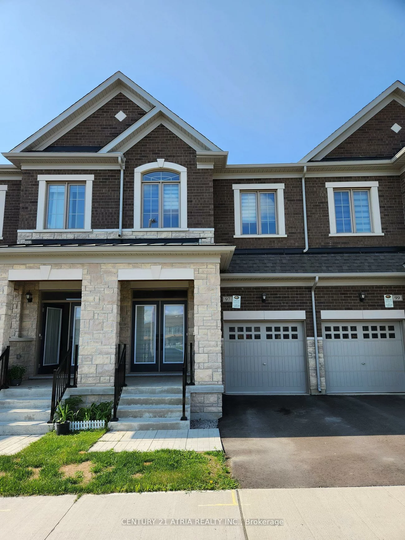 97, Schmeltzer, Rural Richmond Hill, Richmond Hill