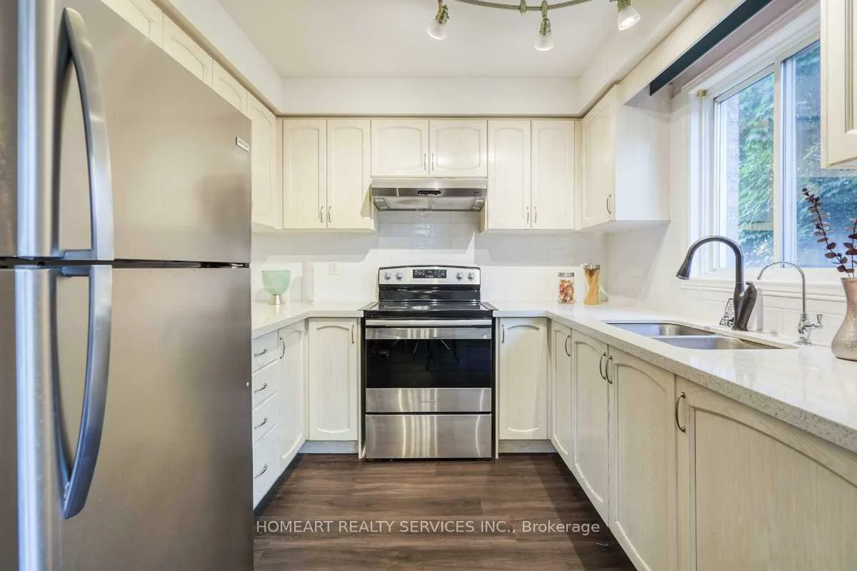 47, Breezeway, Rouge Woods, Richmond Hill