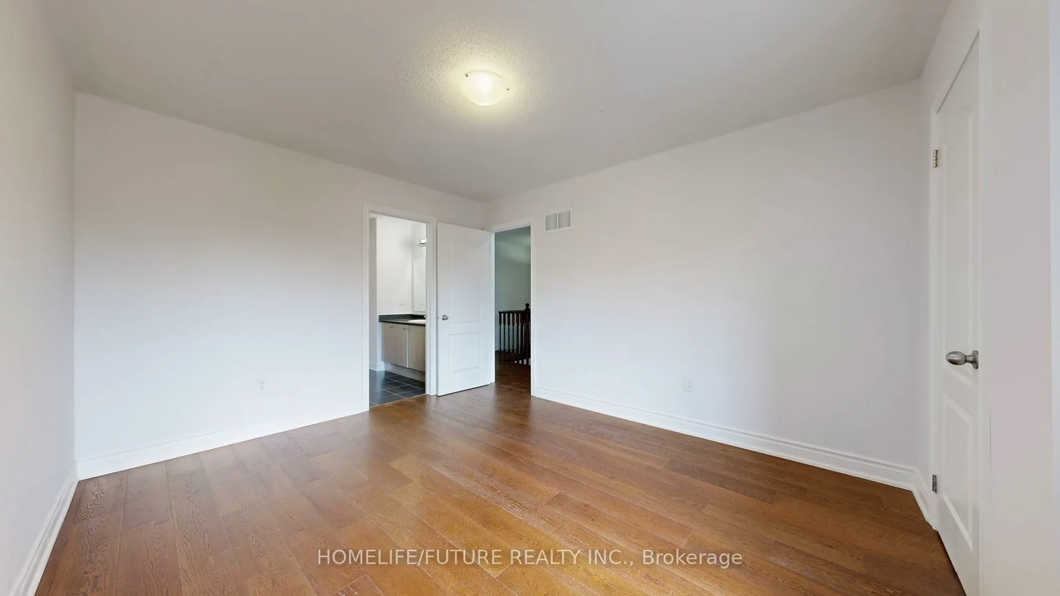 24, Riding Mountain, Jefferson, Richmond Hill