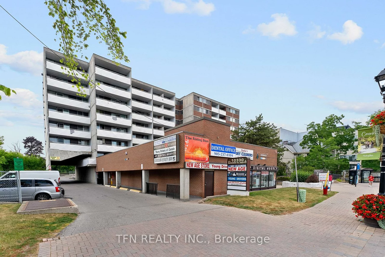 10330, Yonge, Mill Pond, Richmond Hill