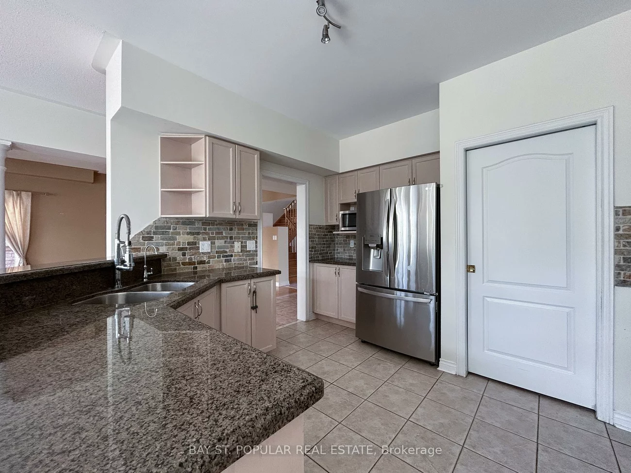 39, Waymount, Westbrook, Richmond Hill