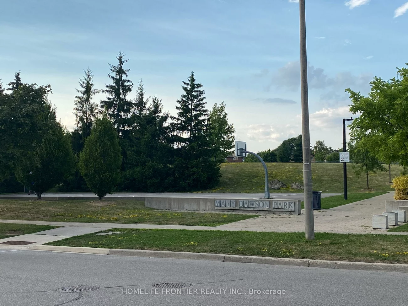 93, Don Head Village, North Richvale, Richmond Hill