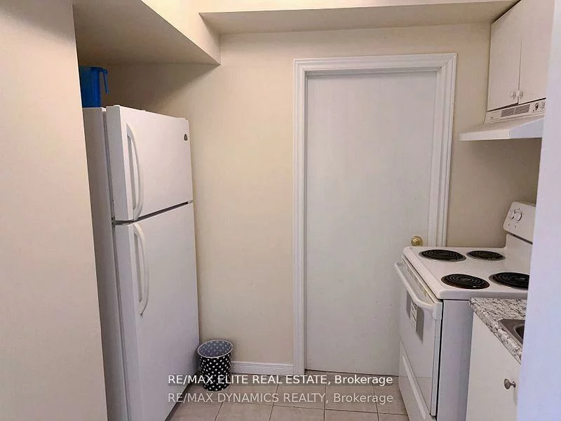 232, Avenue, North Richvale, Richmond Hill