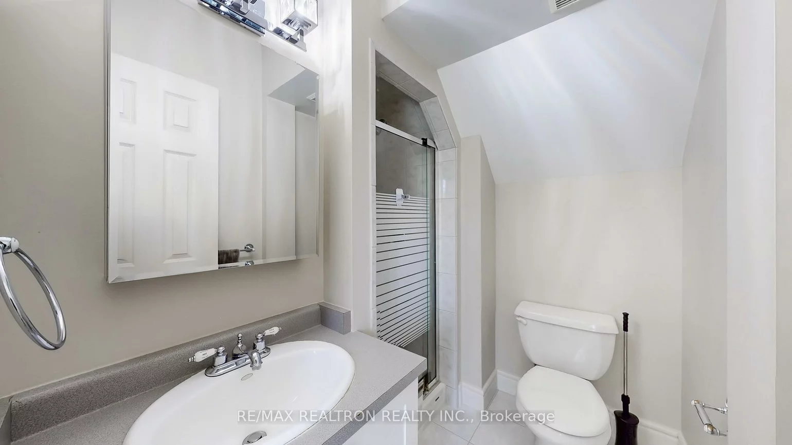 33, Oatlands, Mill Pond, Richmond Hill