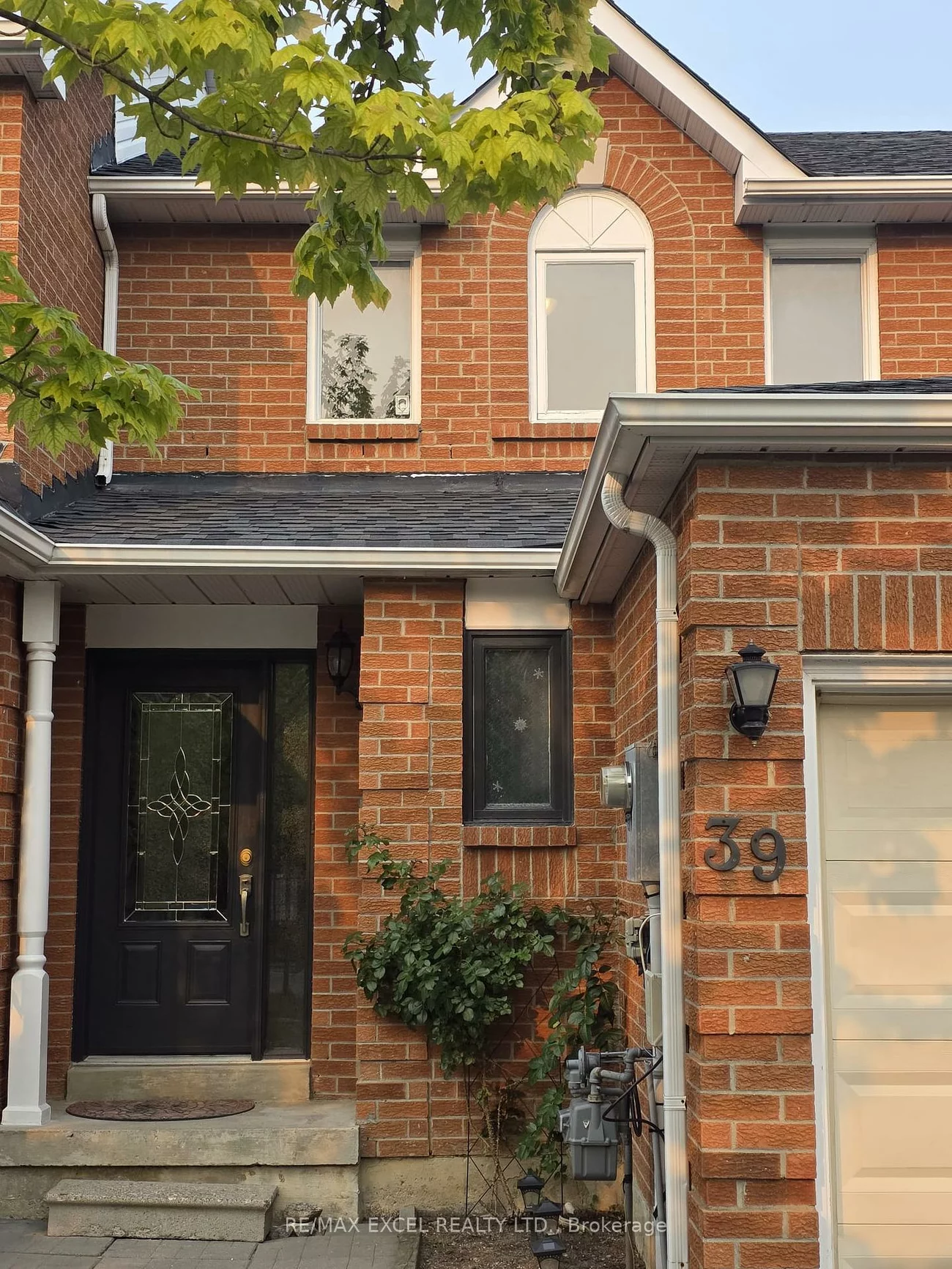 39, Rose Branch, Devonsleigh, Richmond Hill