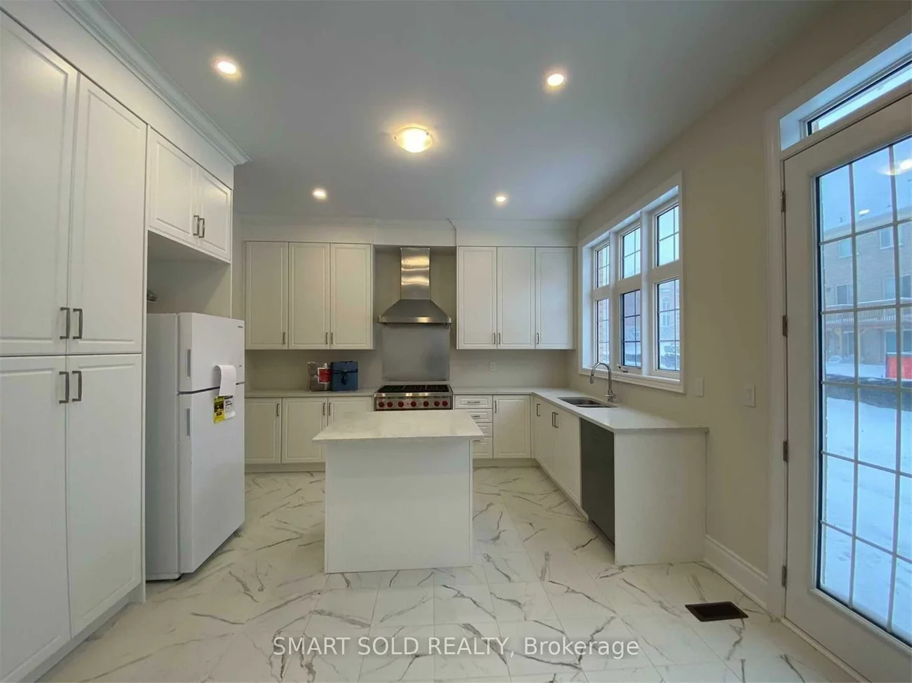 30, Menotti, Oak Ridges, Richmond Hill