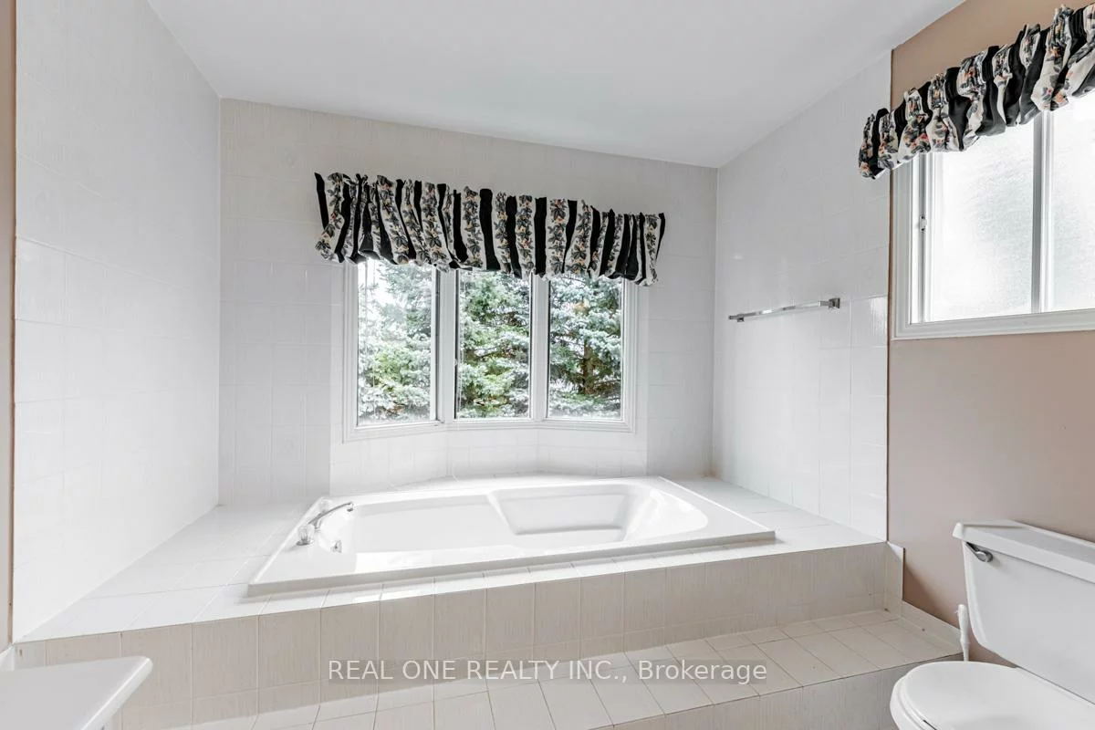 59, Pine Bough, Devonsleigh, Richmond Hill