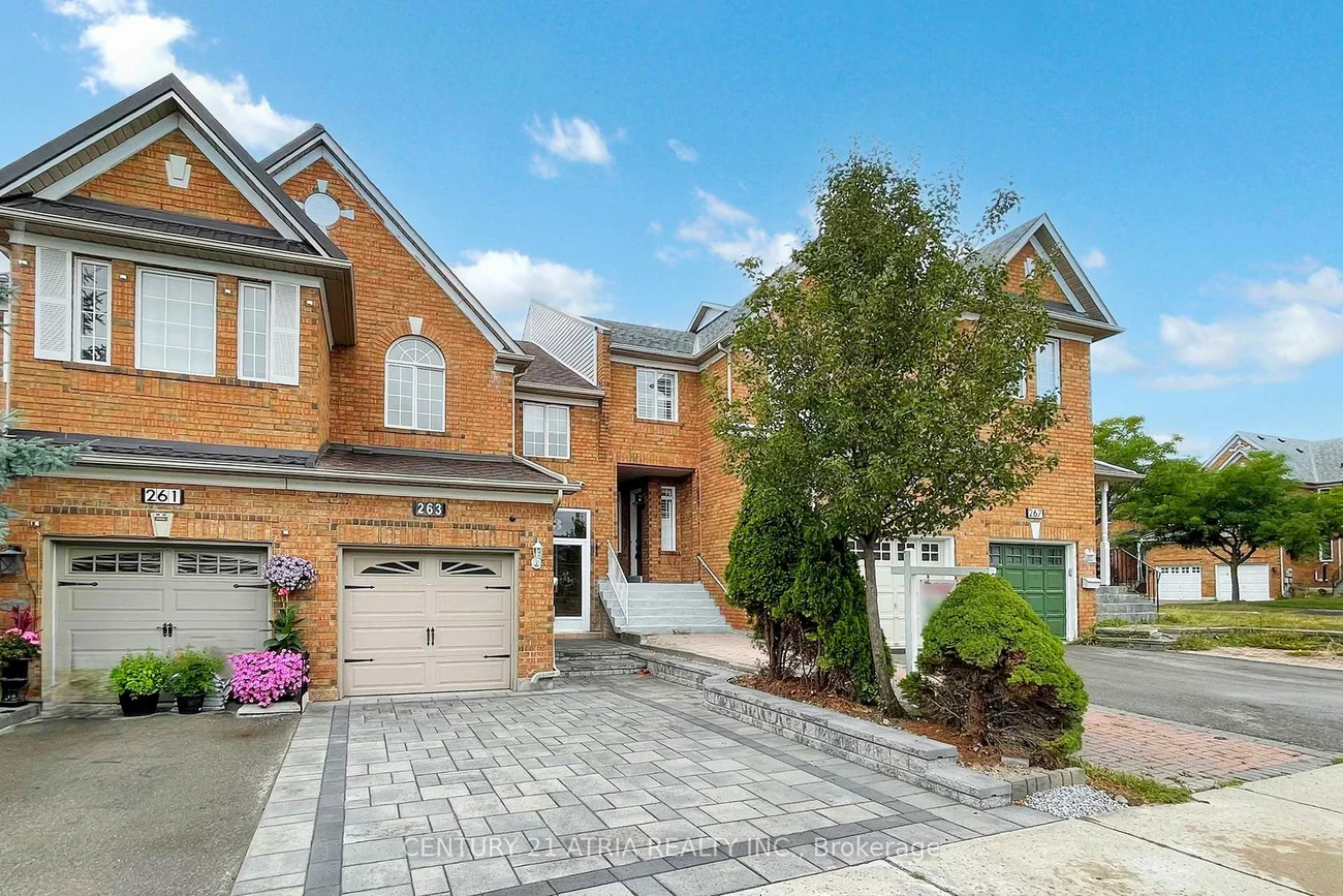 263, Kimono, Rouge Woods, Richmond Hill