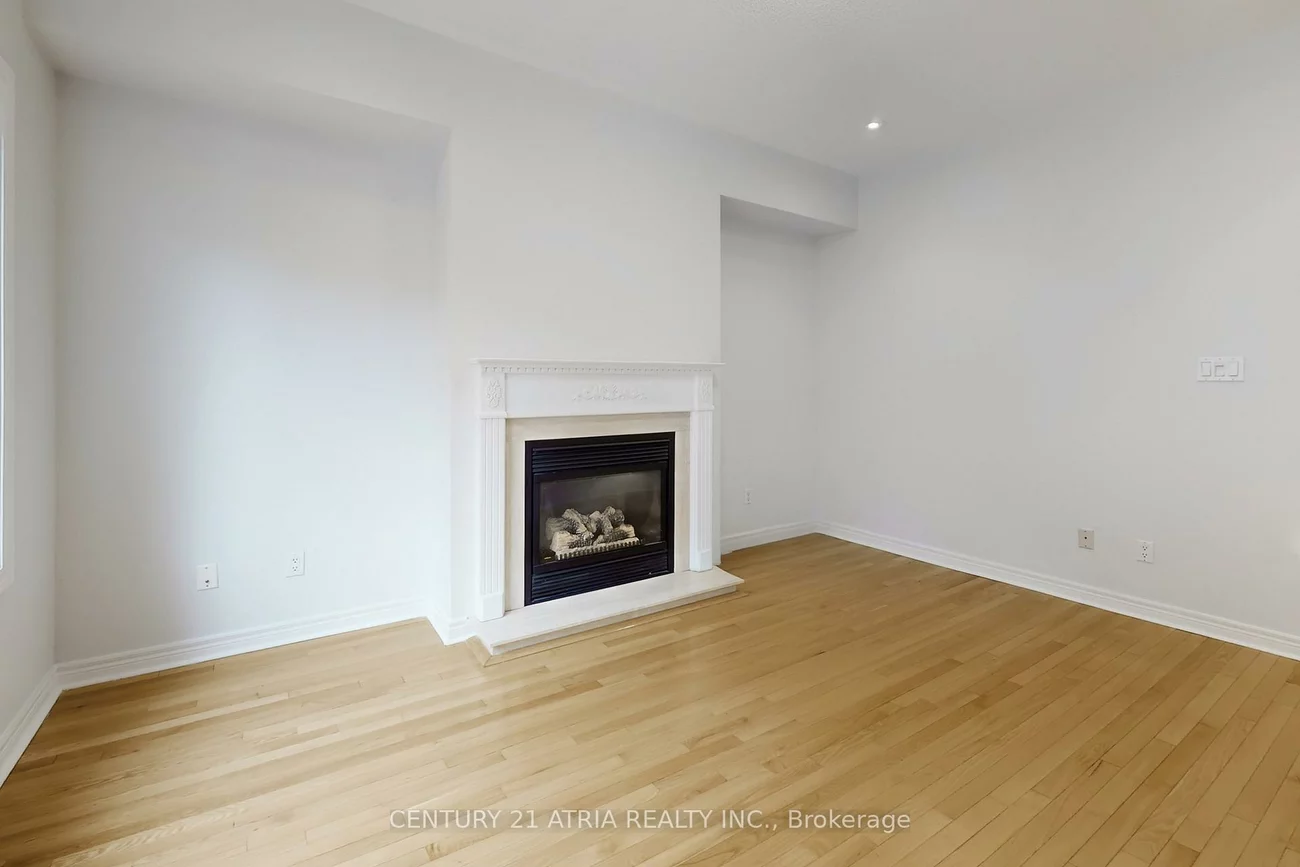 263, Kimono, Rouge Woods, Richmond Hill