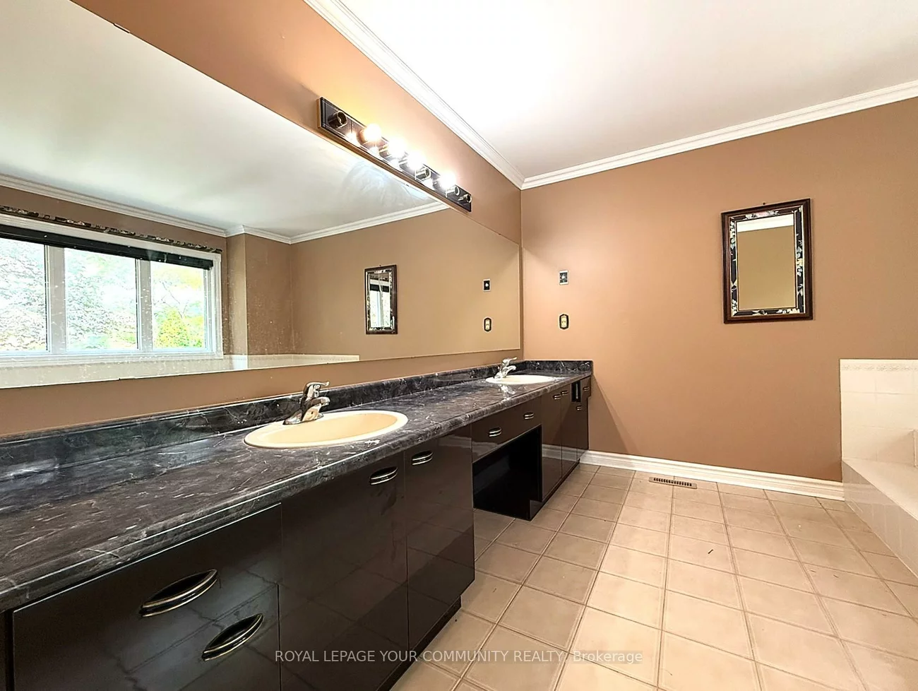 7, Crescentview, Bayview Hill, Richmond Hill