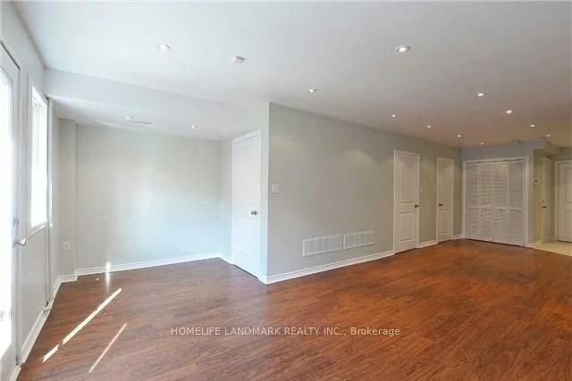 64, Beresford, Langstaff, Richmond Hill