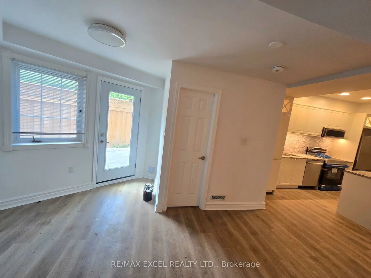 23, Falkland, Mill Pond, Richmond Hill