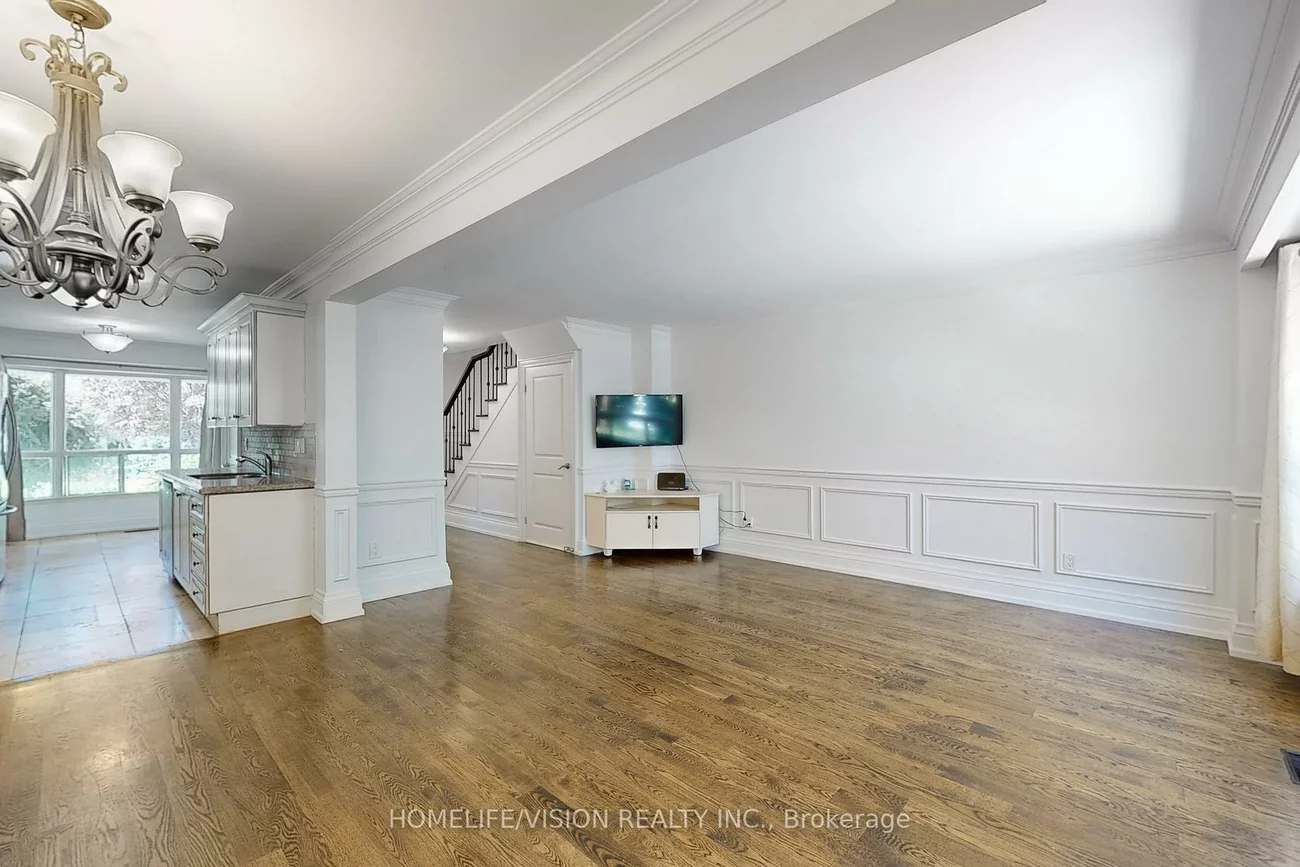 210, Castle Rock, North Richvale, Richmond Hill