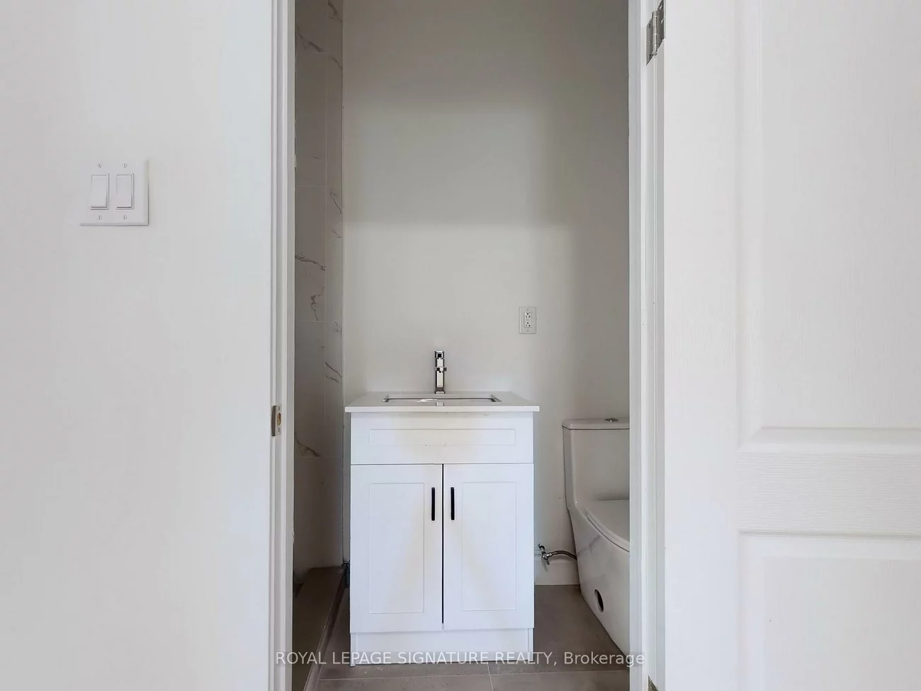 21, Yongeview, South Richvale, Richmond Hill