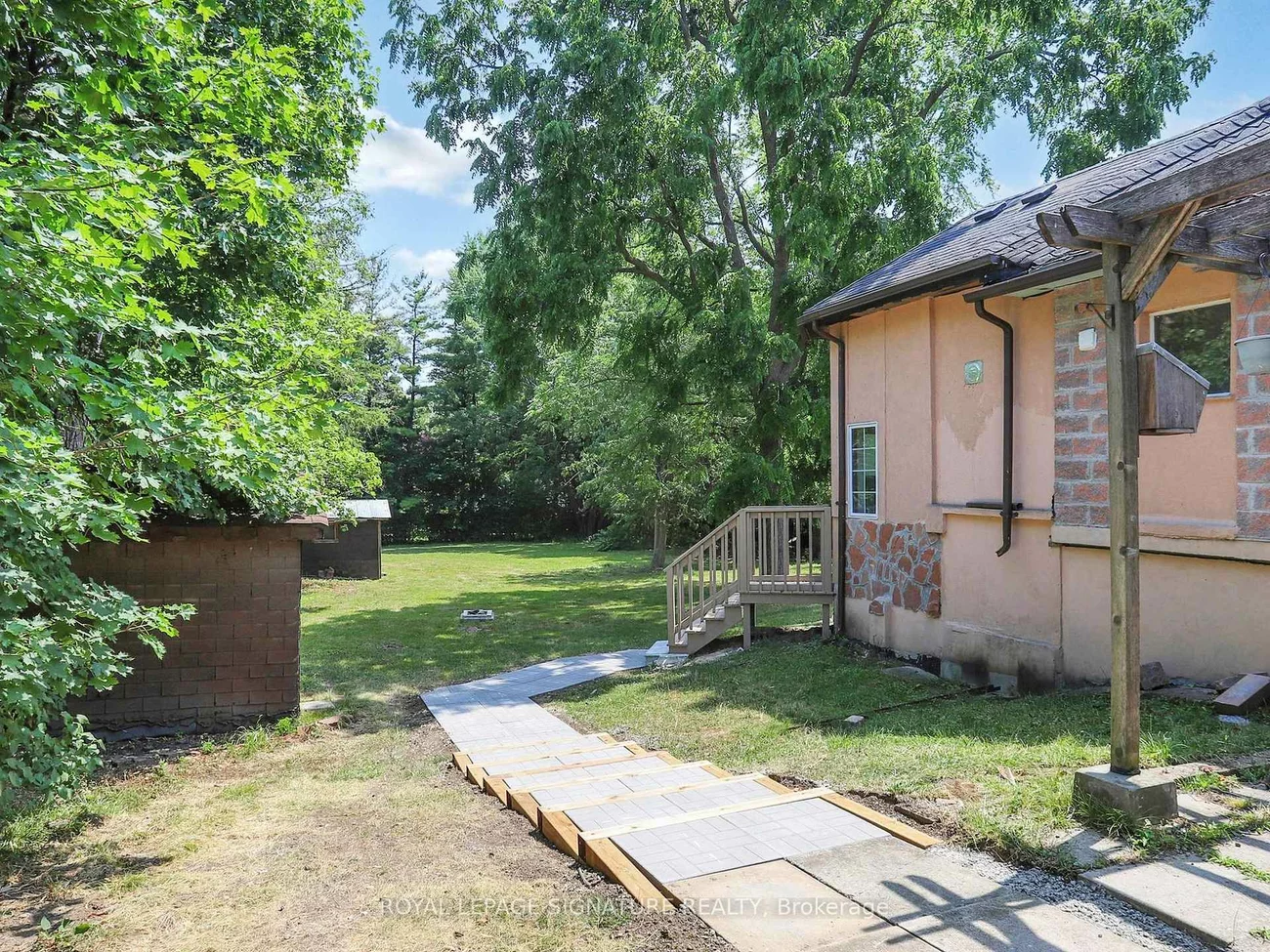 21, Yongeview, South Richvale, Richmond Hill