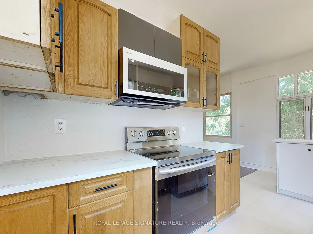 21, Yongeview, South Richvale, Richmond Hill