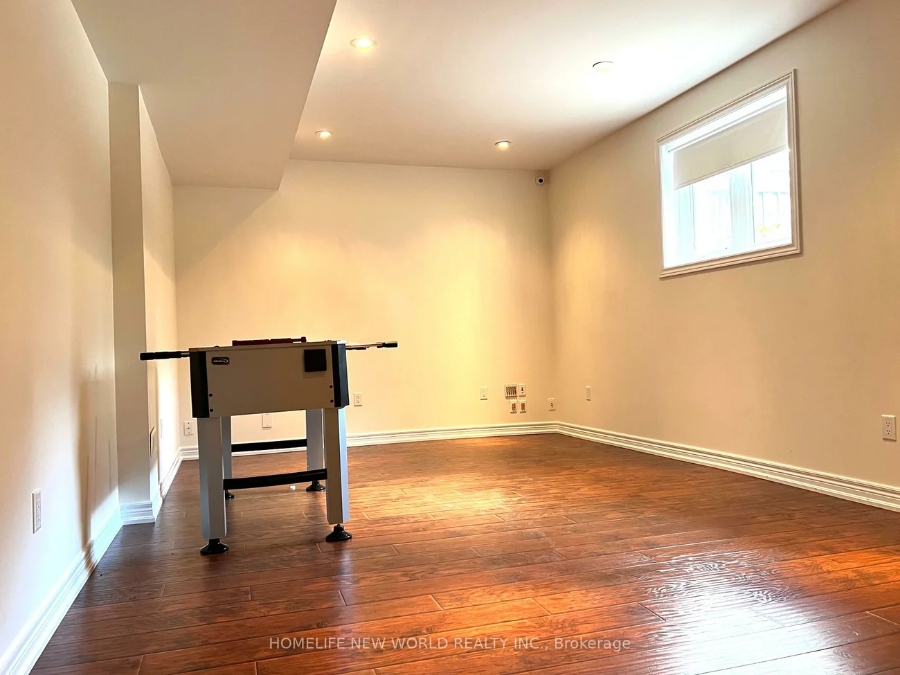 32, Wendelyn, Jefferson, Richmond Hill