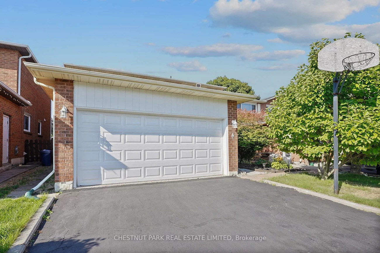 4, Glouster, Harding, Richmond Hill