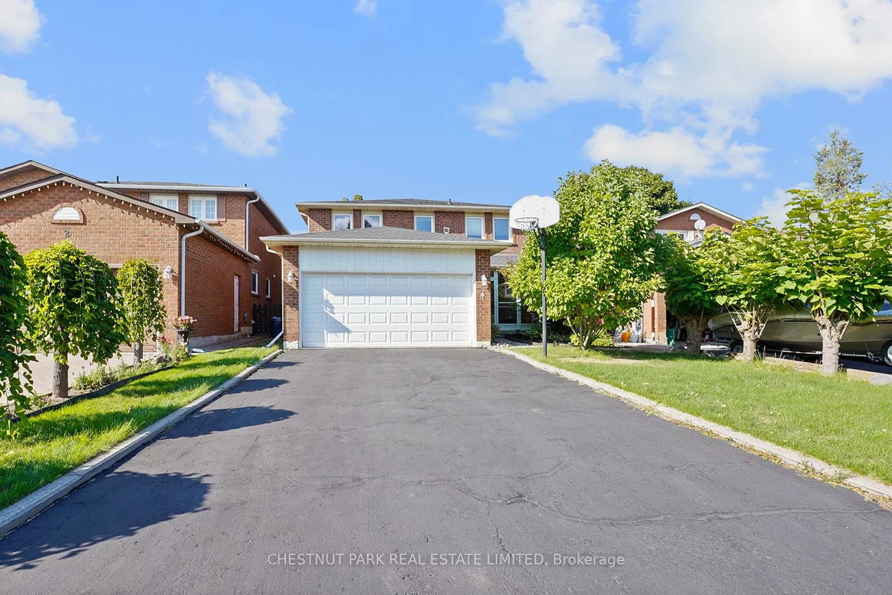 4, Glouster, Harding, Richmond Hill