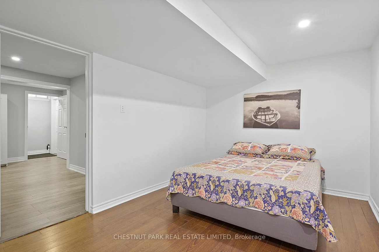 4, Glouster, Harding, Richmond Hill