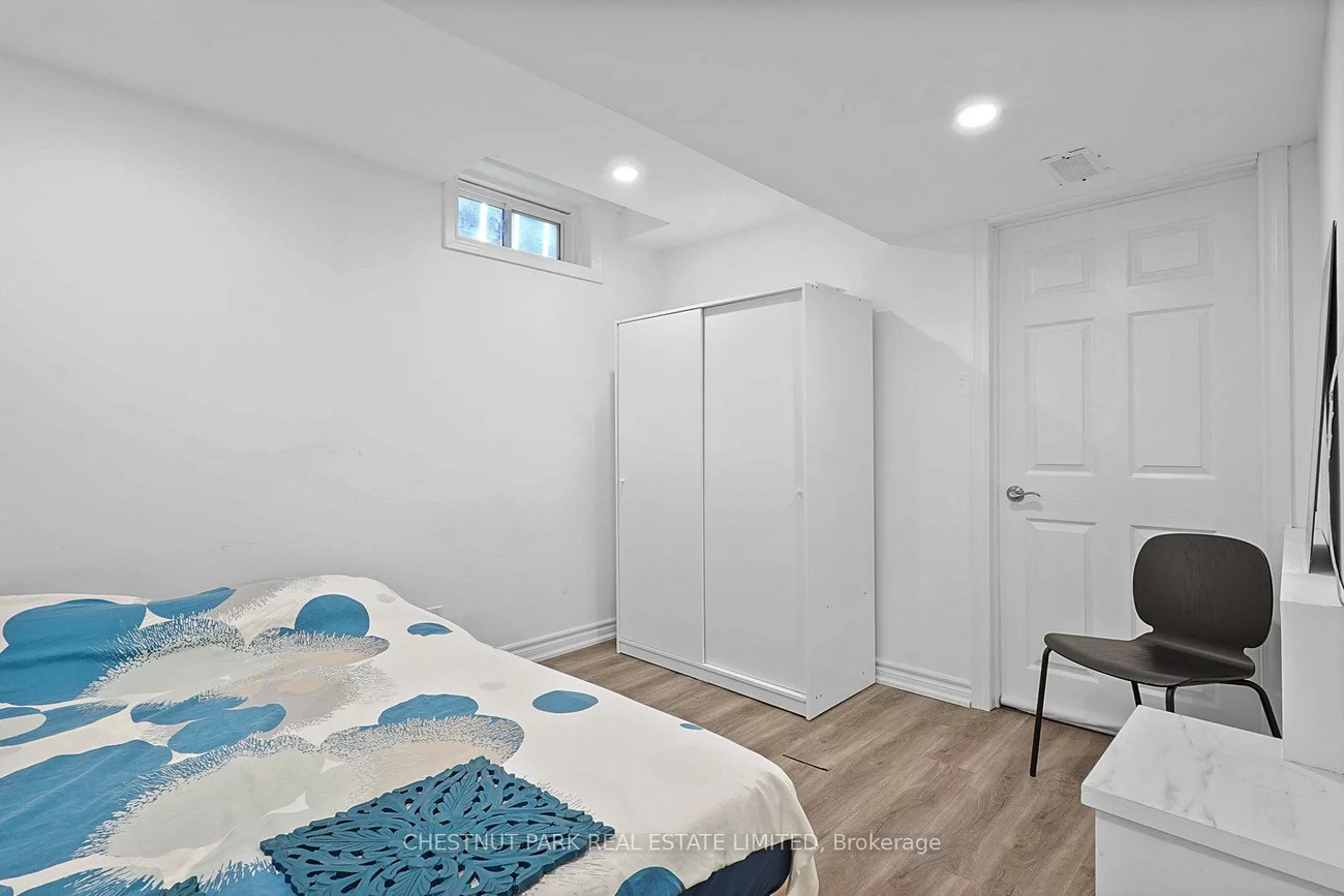 4, Glouster, Harding, Richmond Hill
