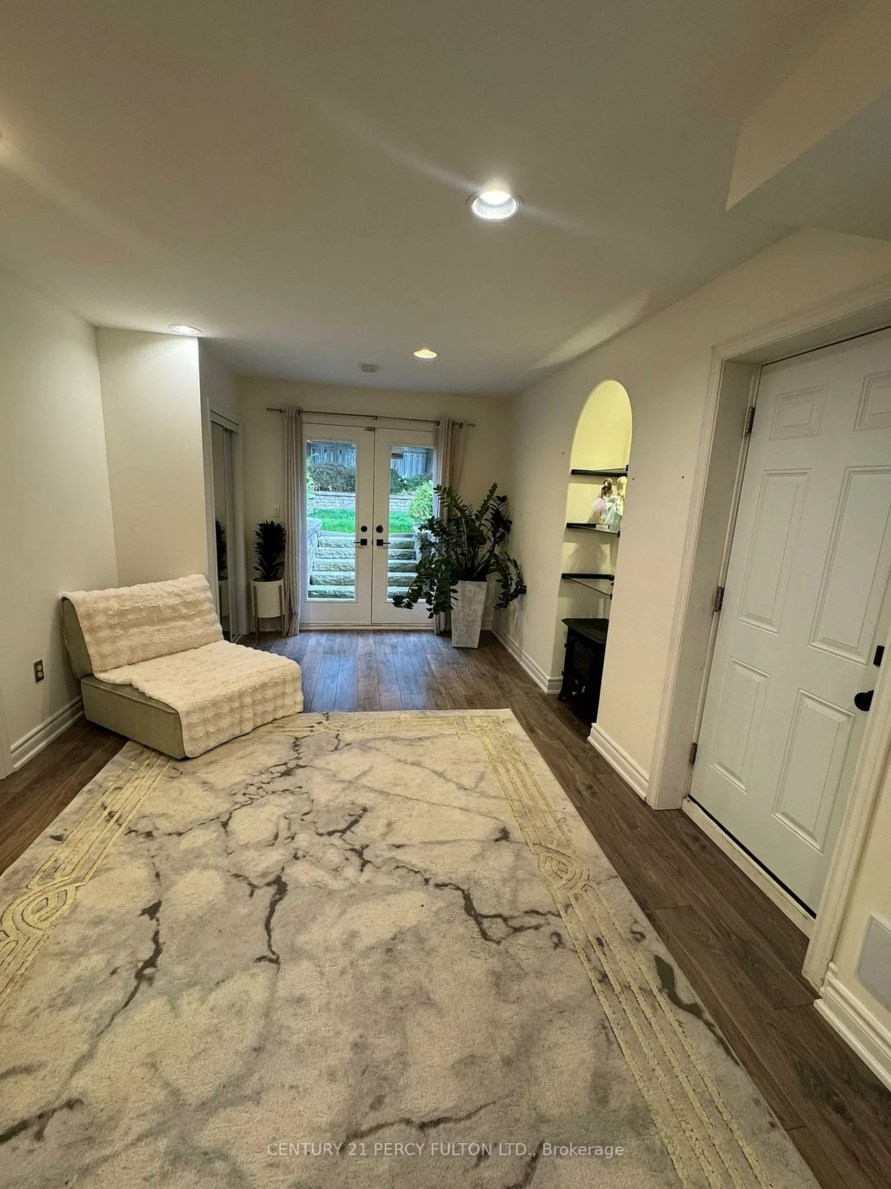 207, Shaftsbury, Westbrook, Richmond Hill